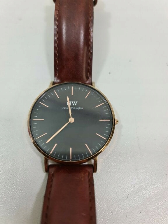 ZEGAREK DANIEL WELLINGTON B36R13