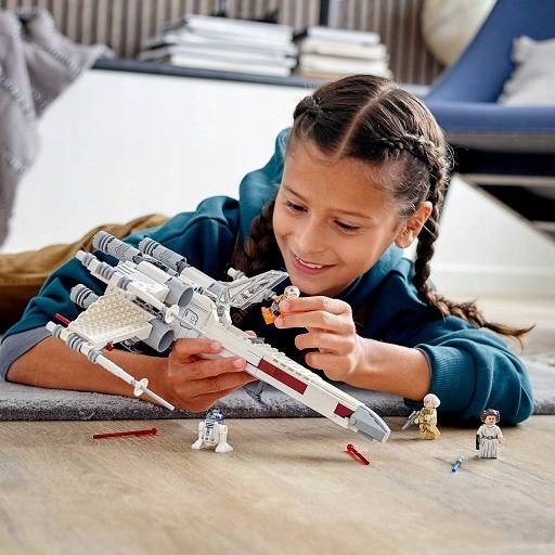 Купить LEGO STAR WARS Истребитель X-Wing Л. Скайуокера 75301: отзывы, фото, характеристики в интерне-магазине Aredi.ru