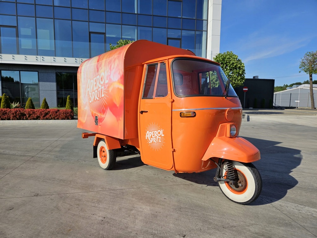 Piaggio Prosecco Van Aperol Van Mobilny Bar