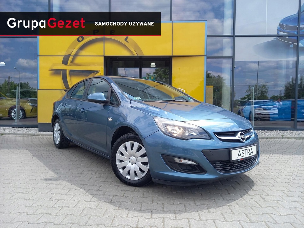 Opel Astra Sedan 1.6 Benzyna 115KM | Salon Opel