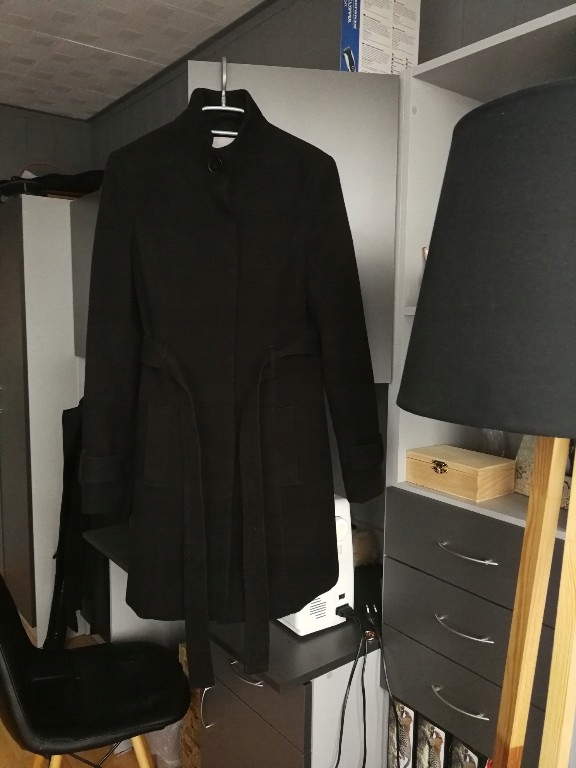 czarny płaszcz Orsay 36