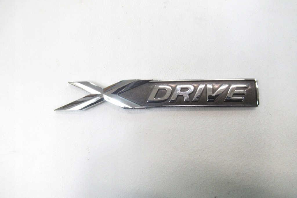 Emblemat na klapę BMW F06 F07 F10 F11 F30 XDRIVE