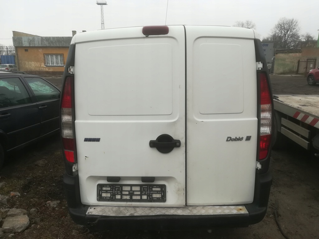 DRZWI TYLNE LEWE TYŁ FIAT DOBLO I 00-