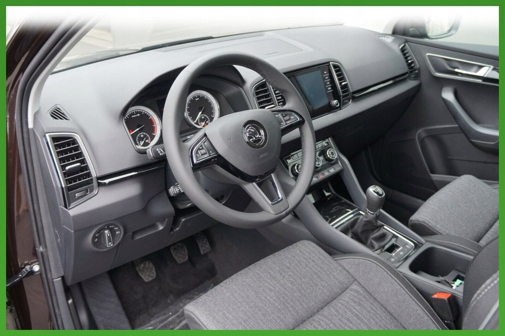 Skoda Karoq 1.6 TDI 115KM 'Style'+Hak Holowniczy+P