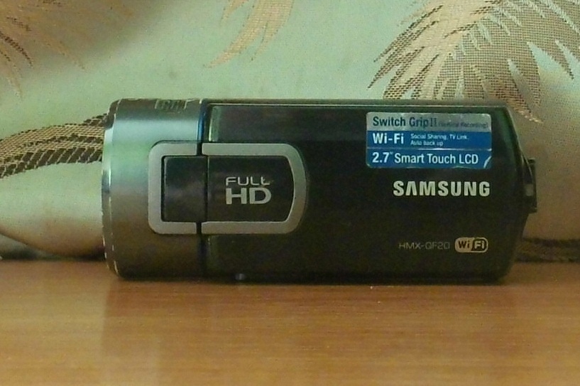 Kamera cyfrowa Samsung HMX-QF20/EDC Full HD