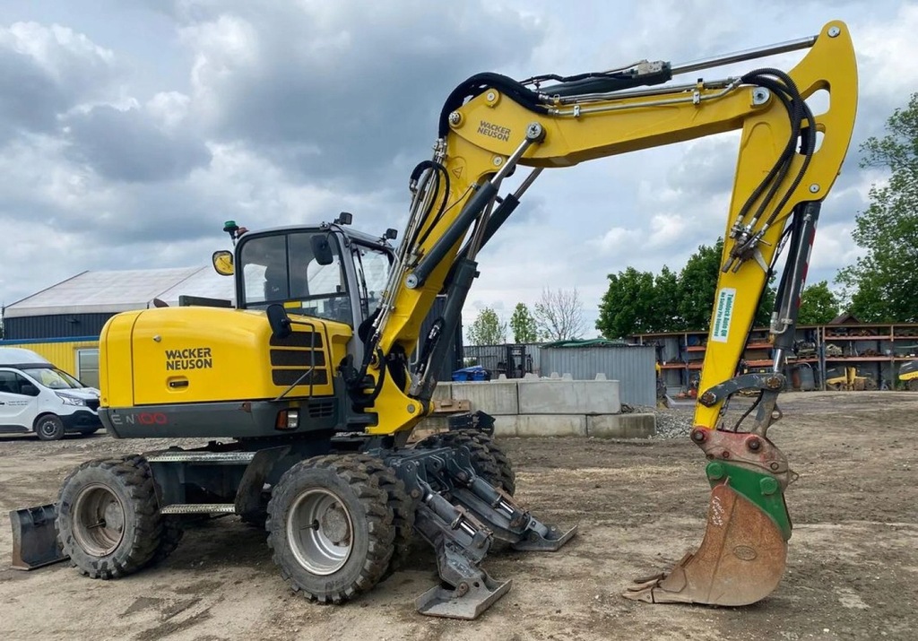 Wacker Neuson EW100 Koparka kolowa Wacker Neuson EW100