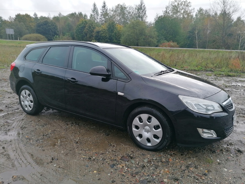 Купить OPEL ASTRA J 2011 г. 1.6 БЕНЗИН 116 л.с. в хорошем состоянии!!!: отзывы, фото, характеристики в интерне-магазине Aredi.ru