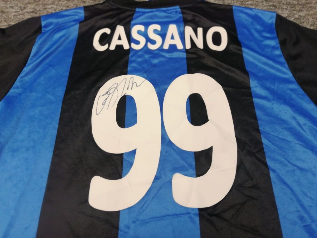 Cassano - koszulka (Inter) z autografem (ZAG)