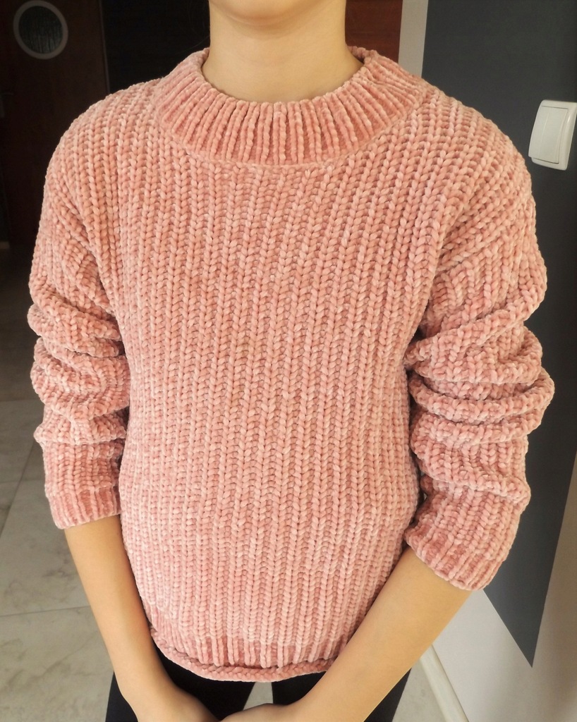 C&A różowy sweter / mięciutka nitka / 134-140