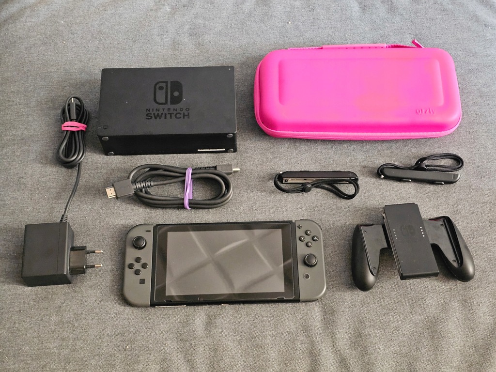 KONSOLA NINTENDO SWITCH V1 + KOMPLET