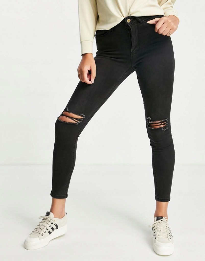 40 CZARNE JEANSY Z DZIURAMI zhl