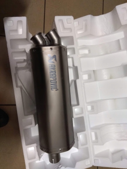 Akrapovic crf 1000 deals