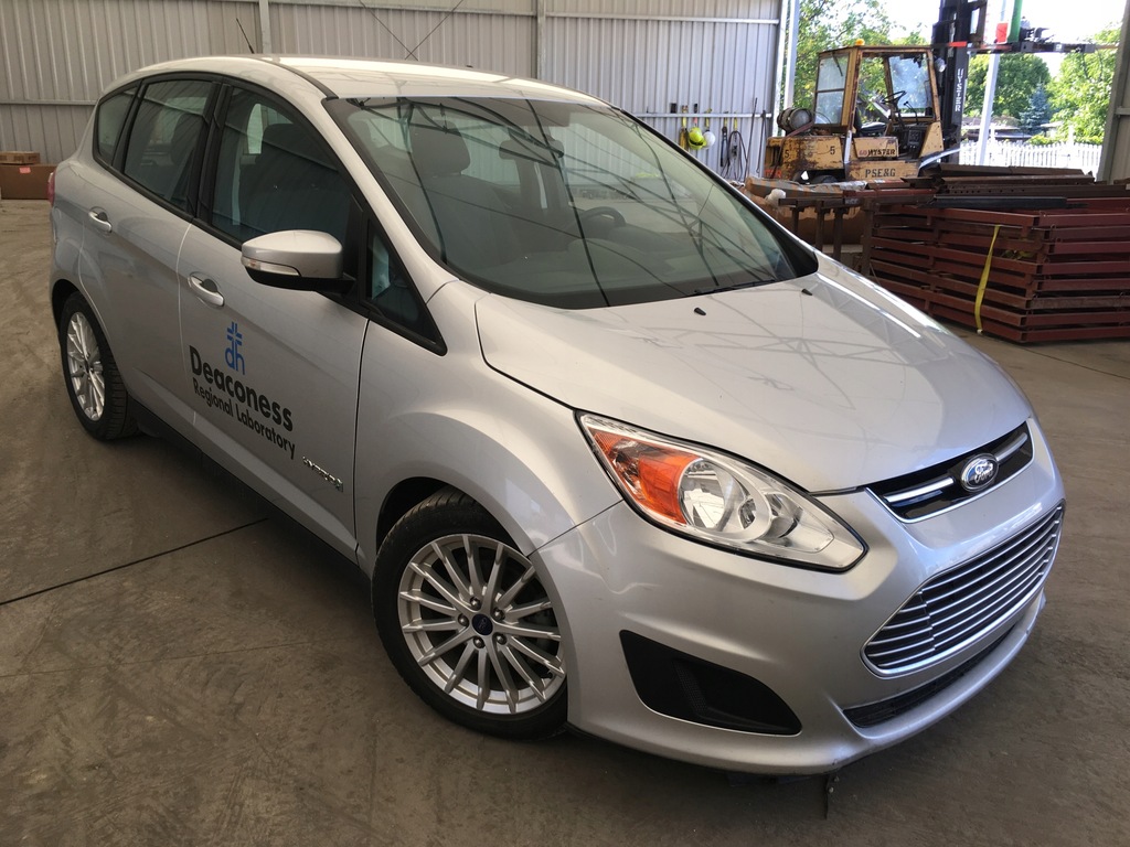 Ford CMax SE Hybrid Hybryda 2016r (68 zdjęć) 7557884222