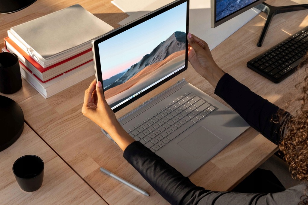 Microsoft Surface Book 3 15
