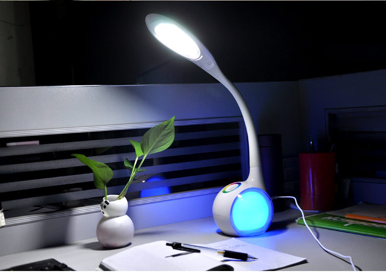 Купить Настольная лампа USB LED DESK LAMP 256 ЦВЕТОВ RGB: отзывы, фото, характеристики в интерне-магазине Aredi.ru