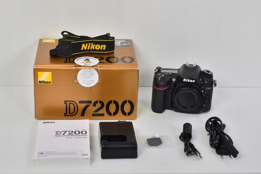 NIKON D7200, wykonał 26.754 zdjęcia JAK NOWY