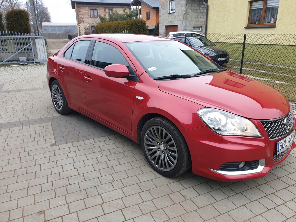 Купить SUZUKI KIZASHI (FR) 2.4 4x4 178 км БЕНЗИН + СНГ: отзывы, фото, характеристики в интерне-магазине Aredi.ru