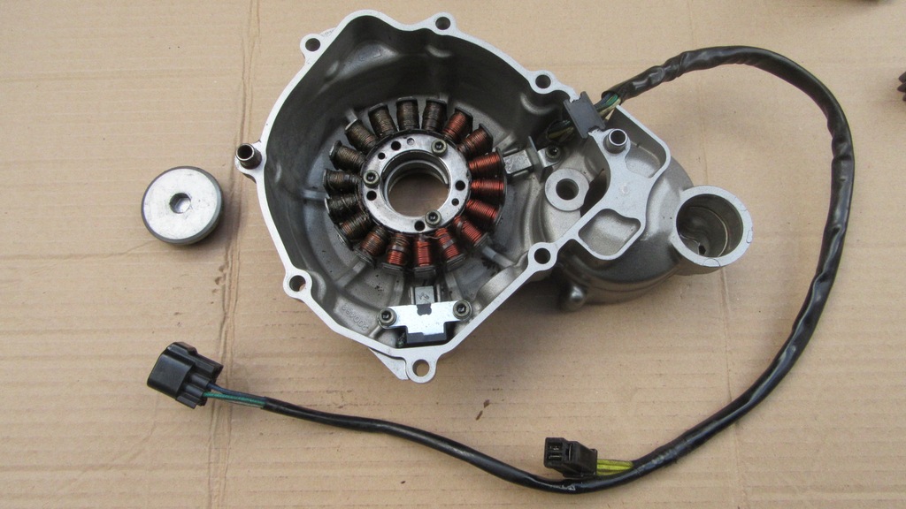 Stator magneto cewki pokrywa Suzuki DRZ 400 SM S E
