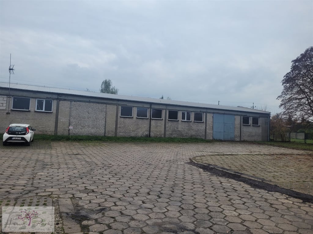 Magazyny i hale, Brzeziny, 680 m²