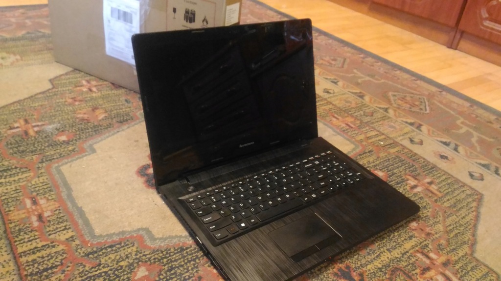 Laptop Lenovo G50-45 15,6 " A6-6310 4 GB /1 T