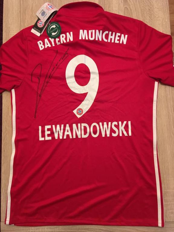 Koszulka Lewandowski Bayern Monachium z autografem