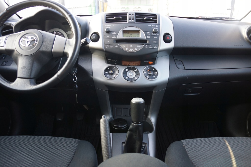 Купить Toyota RAV 4 2.0 Бензин 152 л.с. 4х4 Хак ГАРАНТИЯ!: отзывы, фото, характеристики в интерне-магазине Aredi.ru