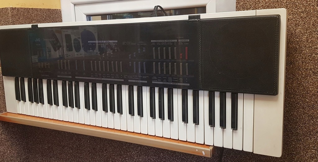 KEYBOARD JVC KB 700 + STOJAK