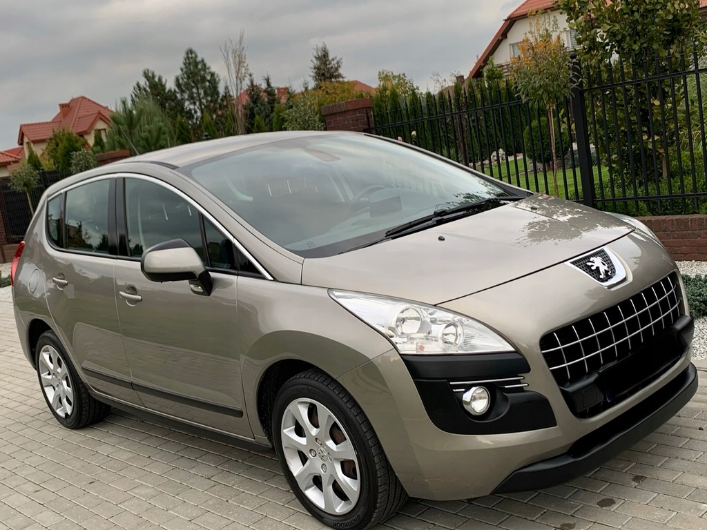 Peugeot 3008 piękny kolor 1.6d Navi bezwypadkowy