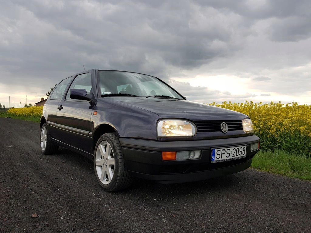 VW GOLF III 1.8 75 KM PINK FLOYD 91TYS.KM AUTOMAT