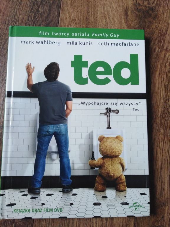 FILM TED DVD