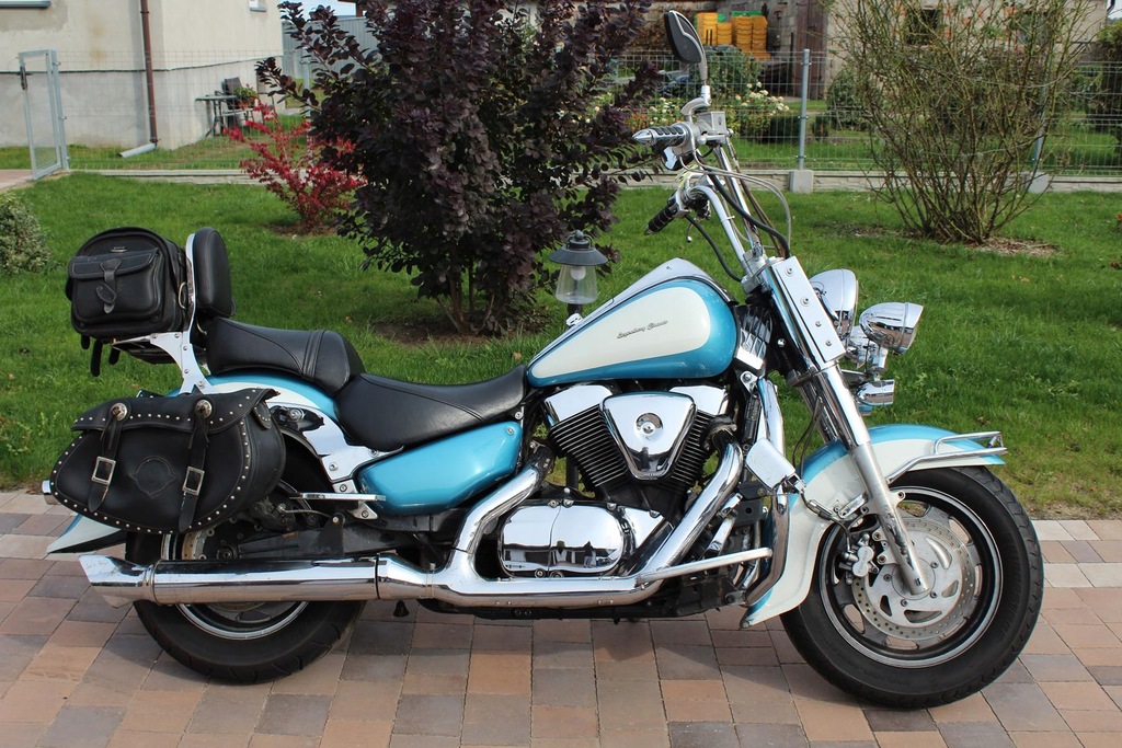 Suzuki Intruder