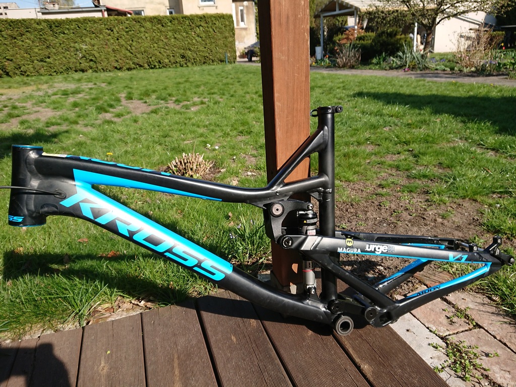Kross MOON V1, Avid Elixir 3, Geax DHEA