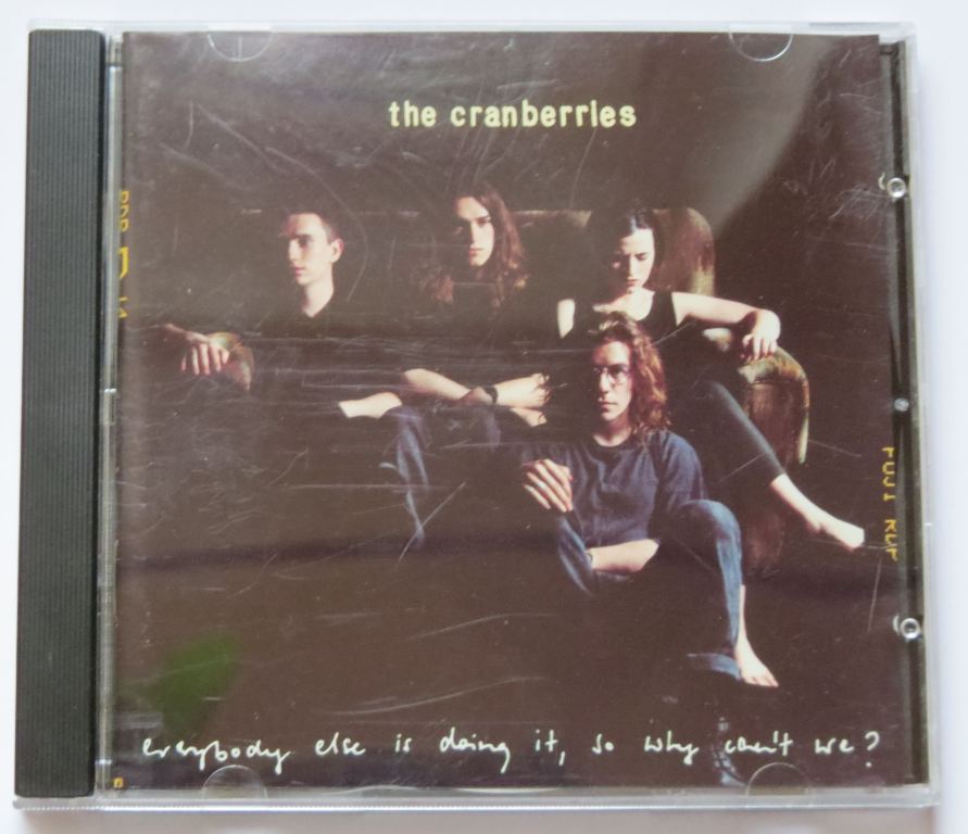 THE CRANBERRIES Everybody Else Is Doing It ...