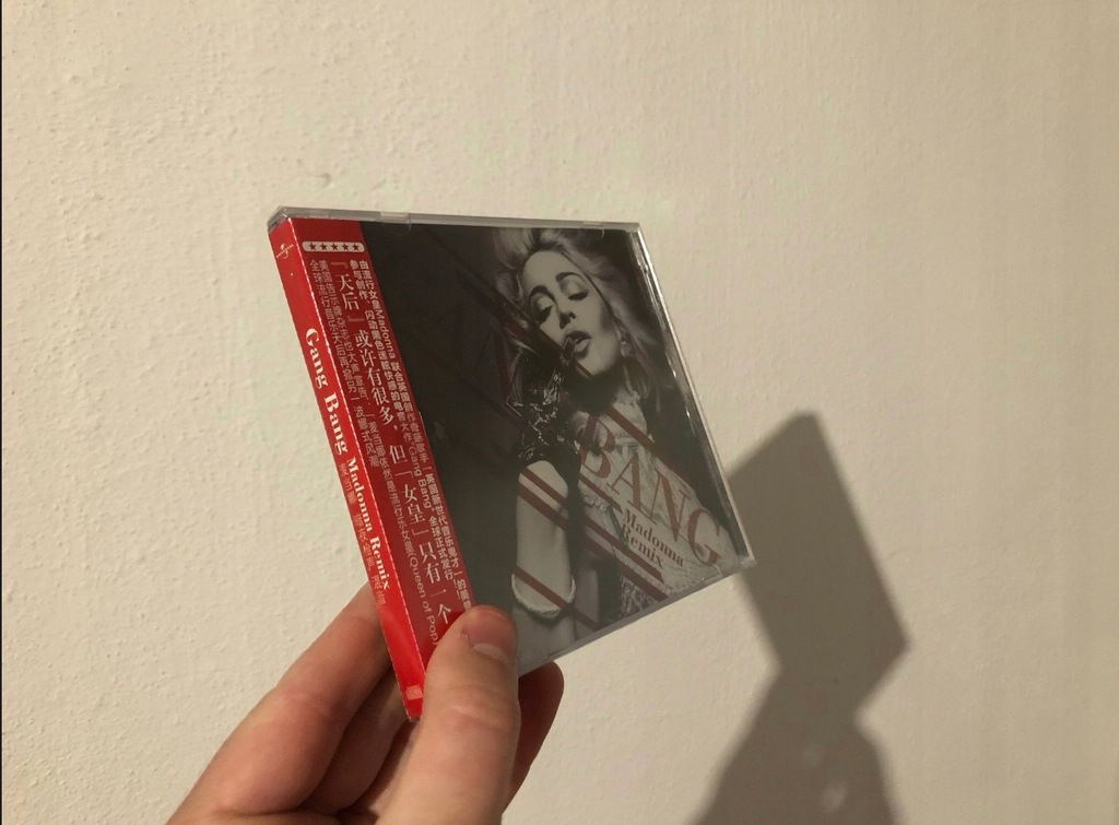 Купить Гэнгбэнг с Мадонной, сингл, уникальный азиатский компакт-диск: отзывы, фото, характеристики в интерне-магазине Aredi.ru