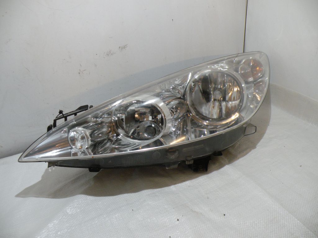 PEUGEOT 308 T7 0811 LAMPA LEWA PRZÓD PRZEDNIA UK