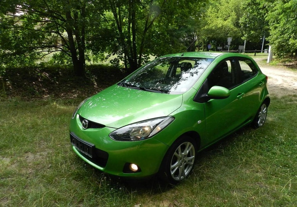 Mazda 2 5drzwi sliczna tania niezawodna oplaco...