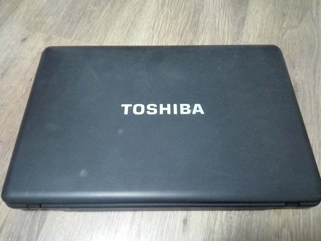 Laptop Toshiba Satellite C660-115