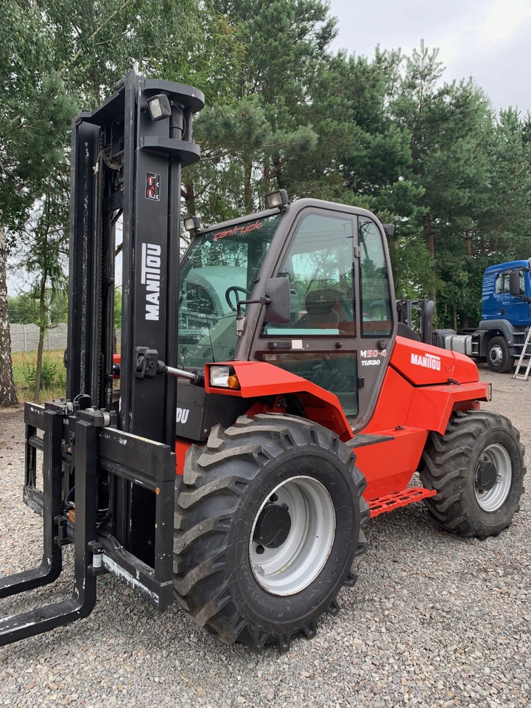 Wózek widłowy 4x4 MANITOU M-50 5T terenowy widlak