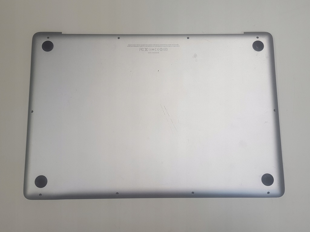 MacBook Pro A1286 obudowa dół