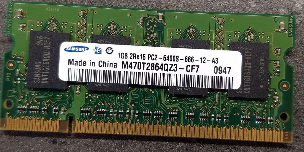 RAM Samsung M470T2864QZ3-CF7 1GB DDR2 PC2-6400 800