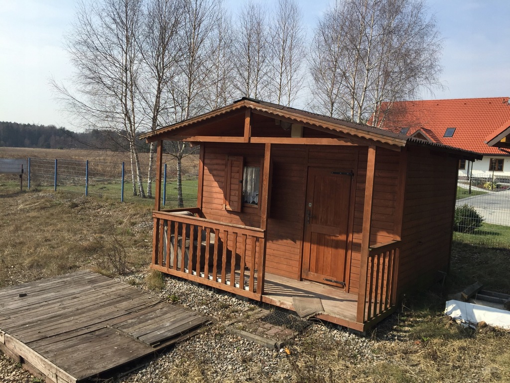 Na wynajem ogrodzony plac przy drodze DK86