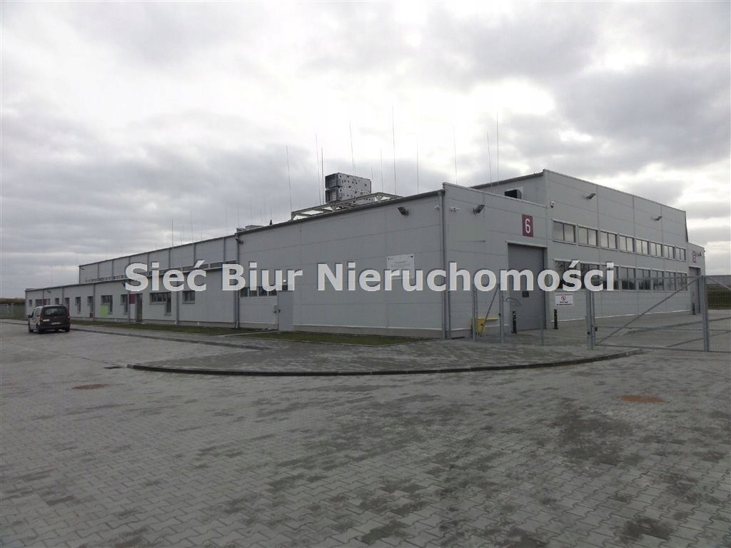 Magazyny i hale, Koniecwałd, Sztum (gm.), 2583 m²