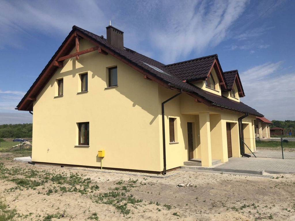 Dom, Chrząstawa Wielka, Czernica (gm.), 130 m²