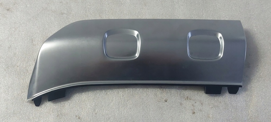 MERCEDES G KLASA W463 AMG ZAŚLEPKA ZACZEPU HOLOWNIA PRZÓD