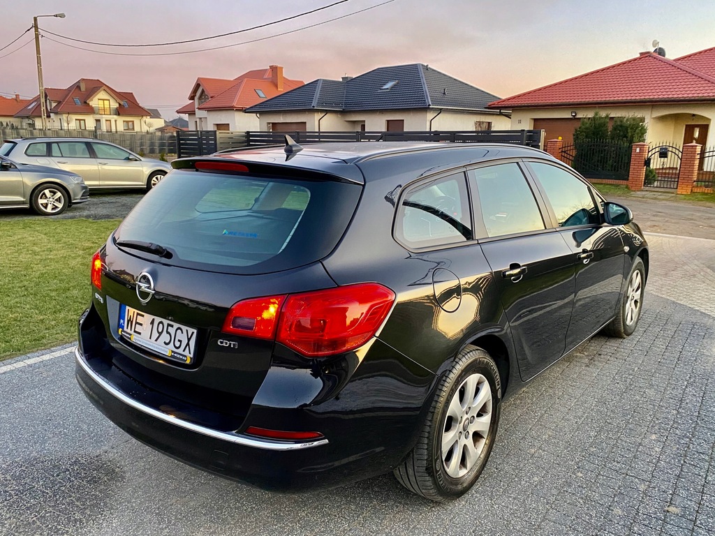 Купить ШОУ-РУМ PL OPEL ASTRA IV J CDTI 110KM ALU16 Дилерский центр NAVI: отзывы, фото, характеристики в интерне-магазине Aredi.ru