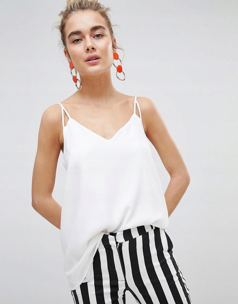 RIVER ISLAND__XDI ZWIEWNY TOP NA RAMIĄCZKACH__XS