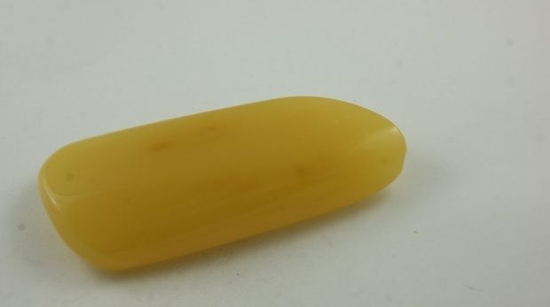 bursztyn kolumbijski polerowany żółty 42,7 g