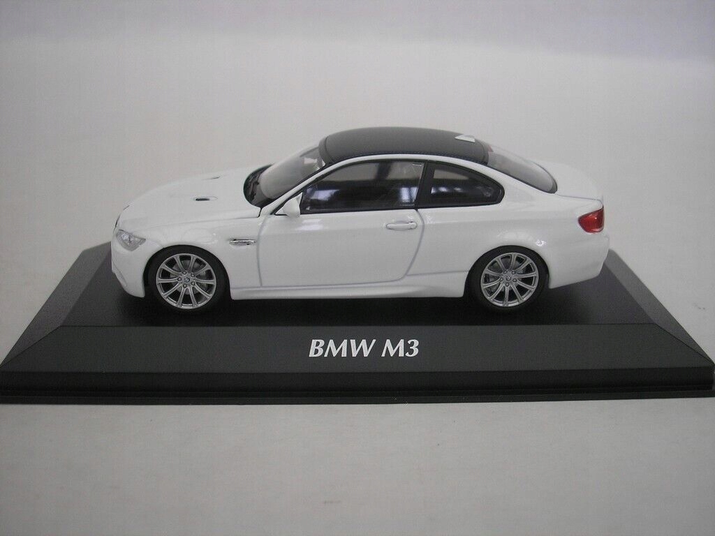 ミニカー MINICHAMPS BMW M3 Coupe 19921/43 ミニカー MINICHAMPS BMW M3 Coupe 19921/43 ミニカー