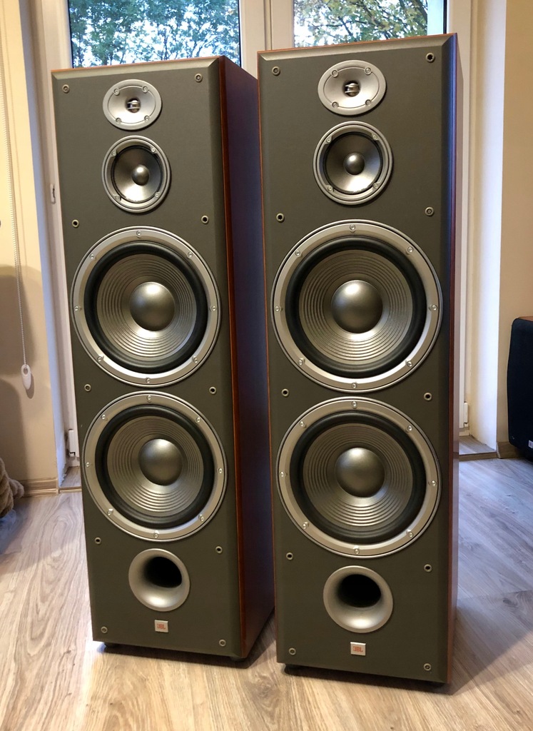jbl e100
