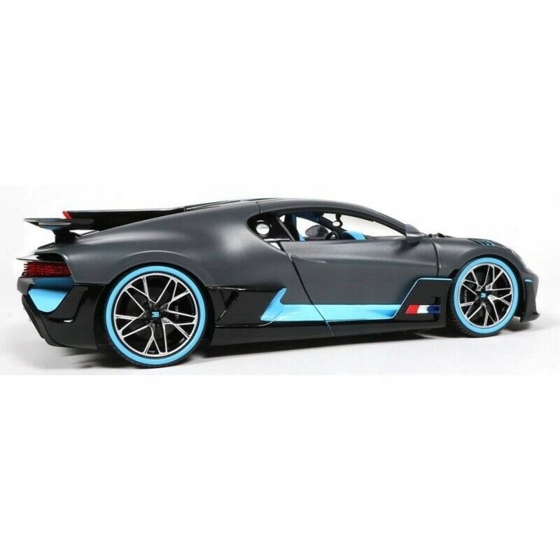 Купить Модель Bugatti Divo 1:18 Bburago 18-11045: отзывы, фото, характеристики в интерне-магазине Aredi.ru